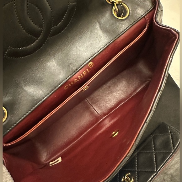 Chanel Lambskin Matelasse single Flap Chain ShoulderBag w/detachable mini wallet - Picture 3 of 15